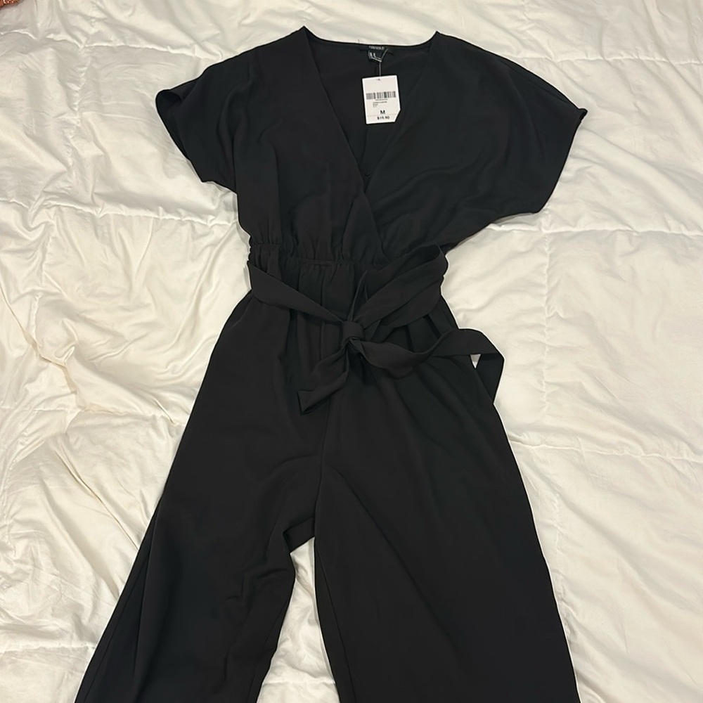 Brand new Forever 21 jumpsuit in black